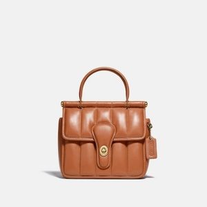 Coach- Willis Top Handle 18 With Quilting